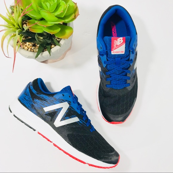 new balance flash v1